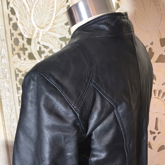Marc New York Andrew Marc woman’s small black leather jacket - Picture 6 of 9